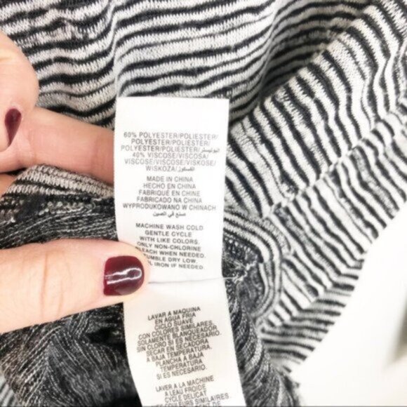 Jones New York | Women's Black & White Stripe Knit Top Black & White Size XL - Picture 7 of 8